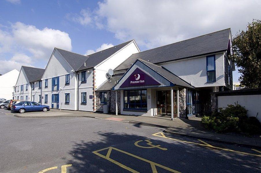 Premier Inn Petersfield Exterior photo